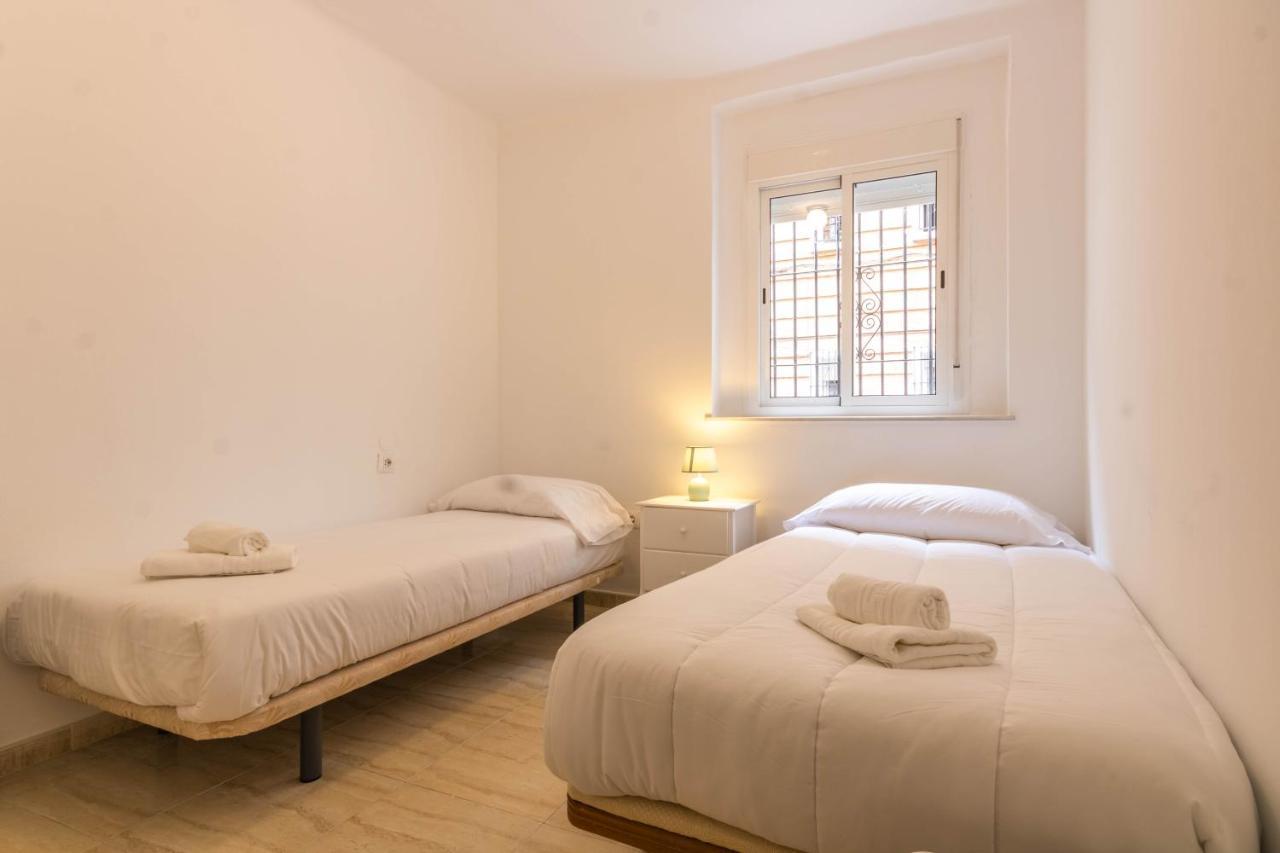 Apartamento Mundo Mencia - 3 Dormitorios En Triana *